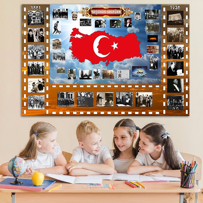 Yaşayan Atatürk Köşesi Ders Afişi Poster